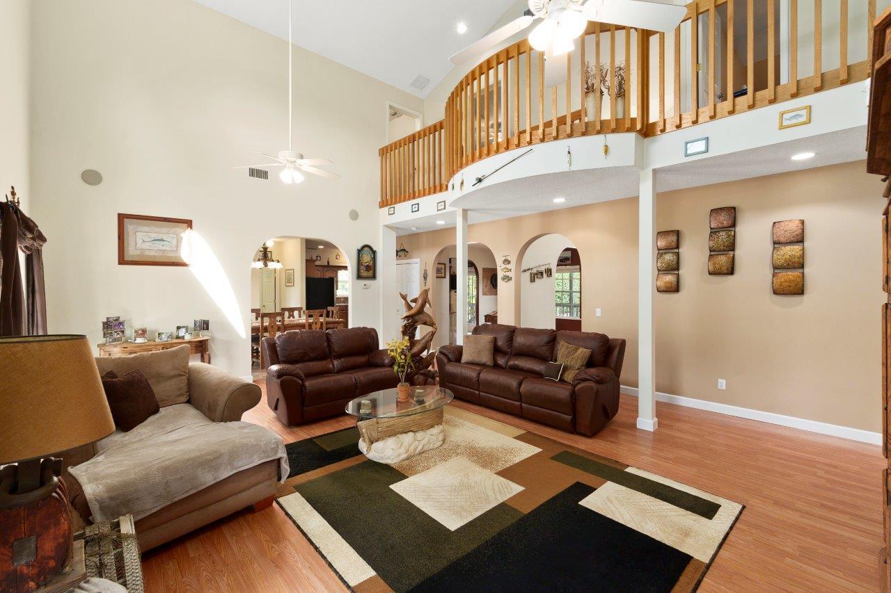 405 SE Salerno Road