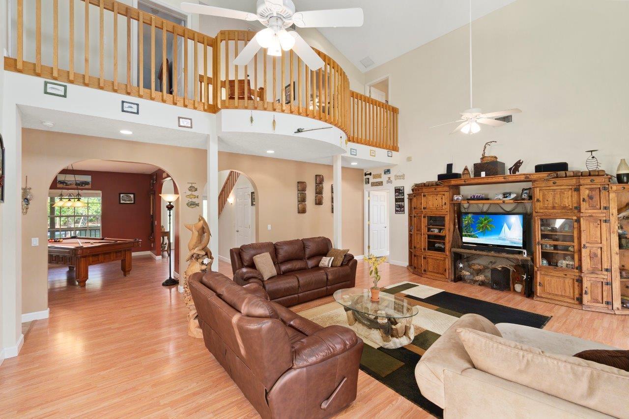 405 SE Salerno Road