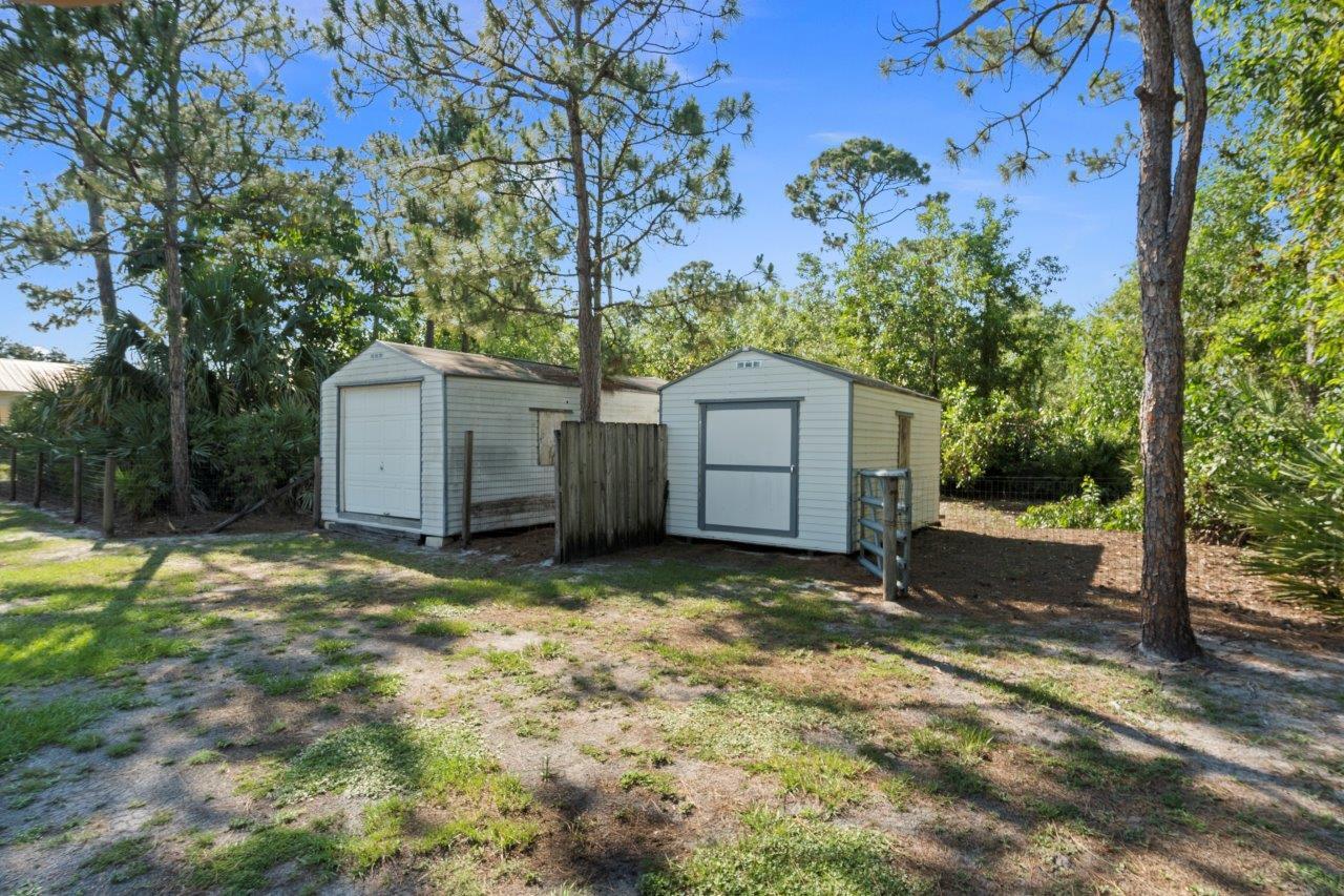 405 SE Salerno Road
