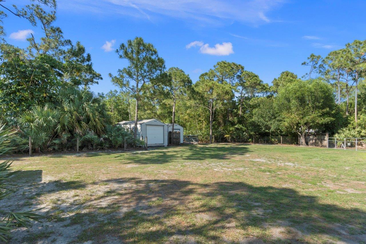 405 SE Salerno Road