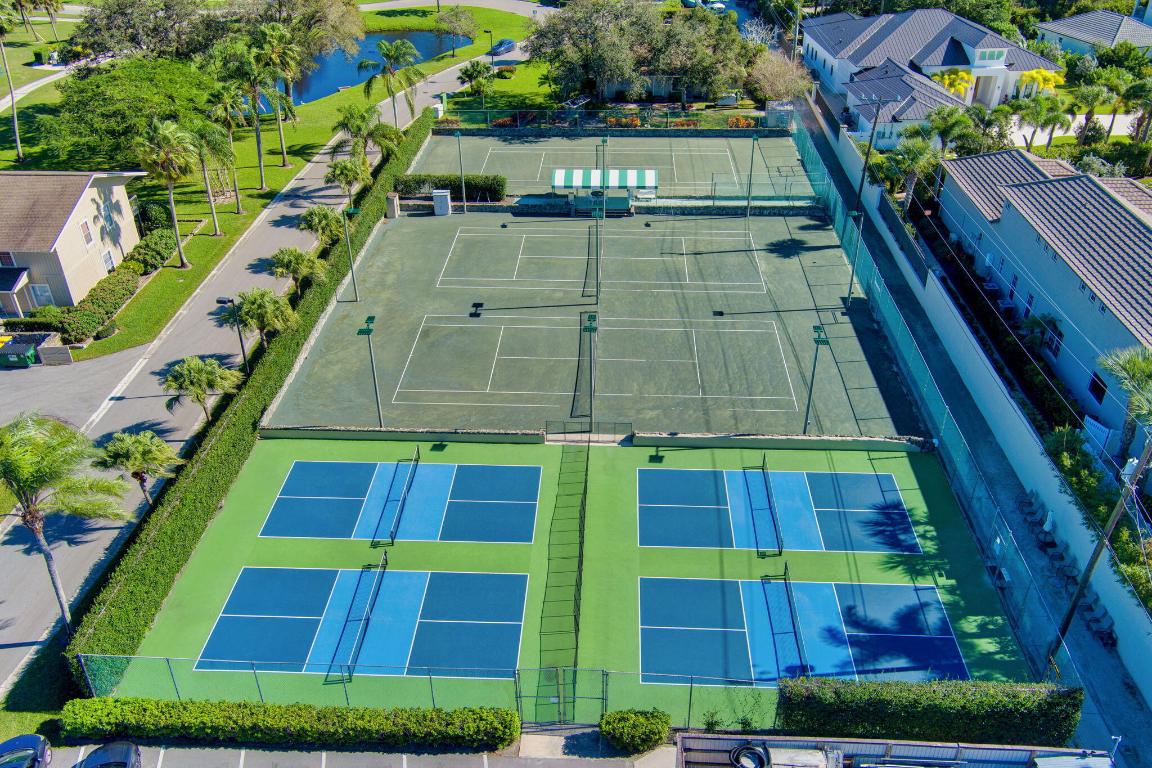 18350 SE Wood Haven Lane F