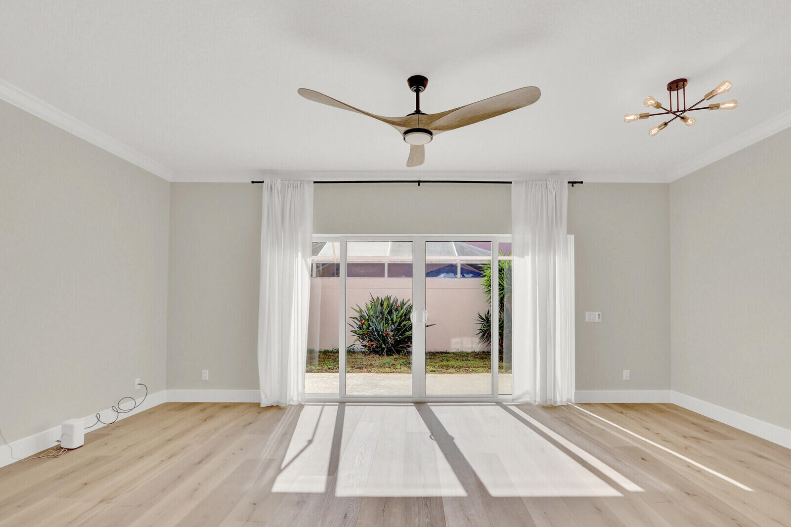 28 Live Oak Circle
