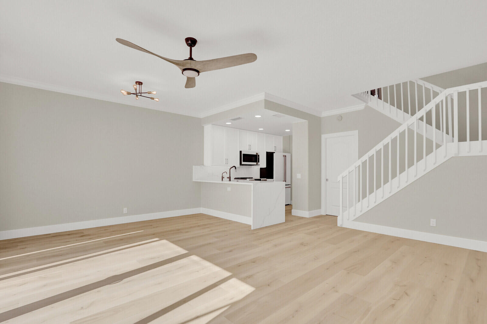 28 Live Oak Circle