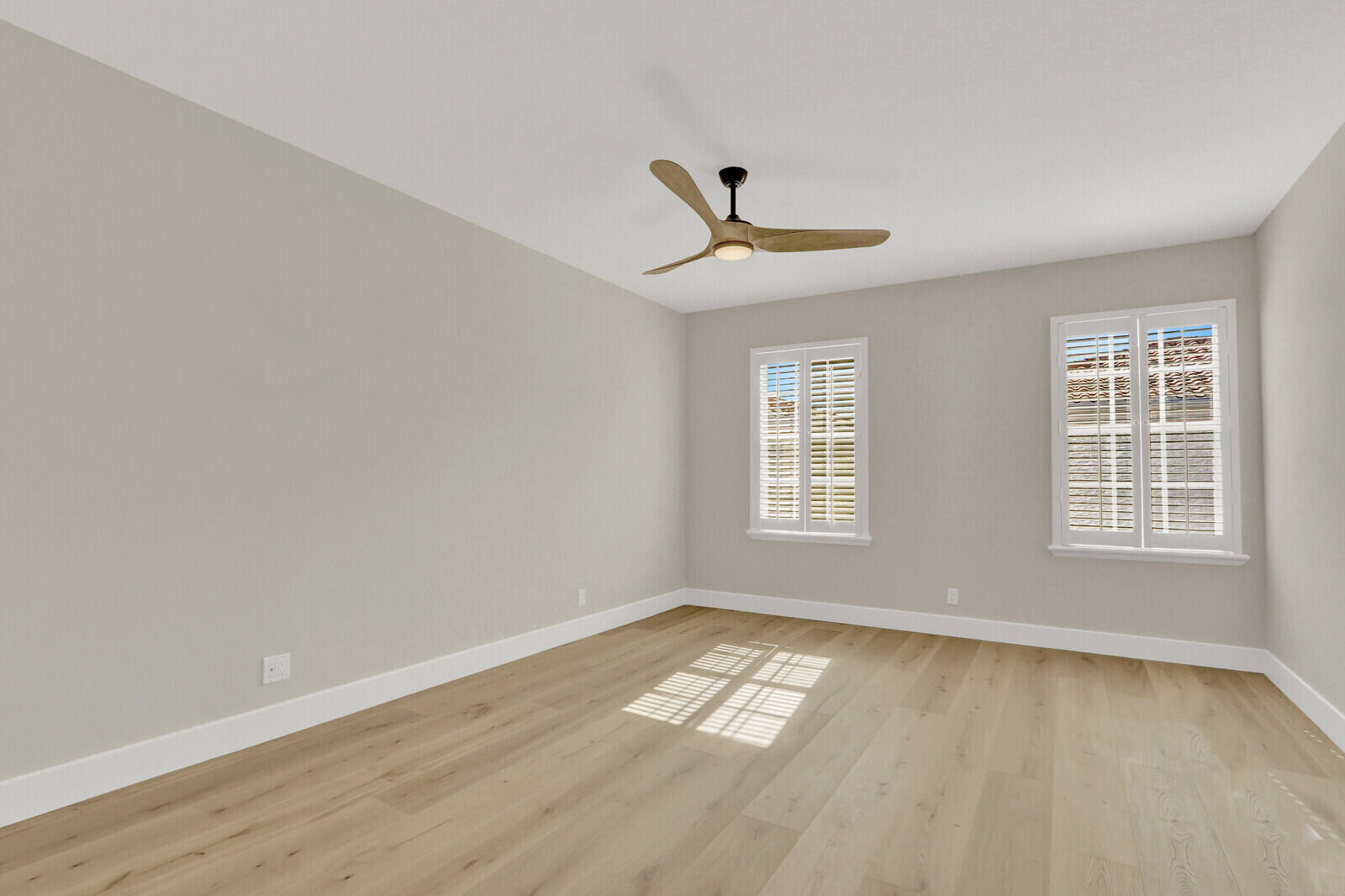 28 Live Oak Circle