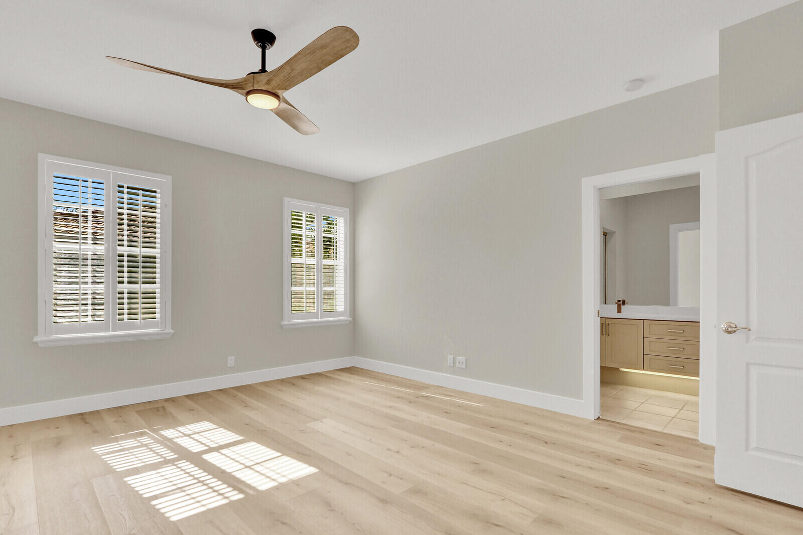 28 Live Oak Circle
