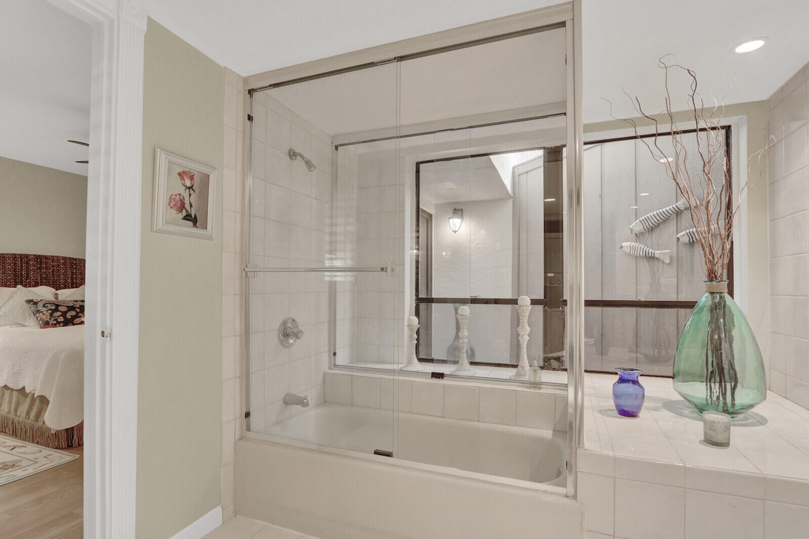 1605 S Us Highway 1 11c