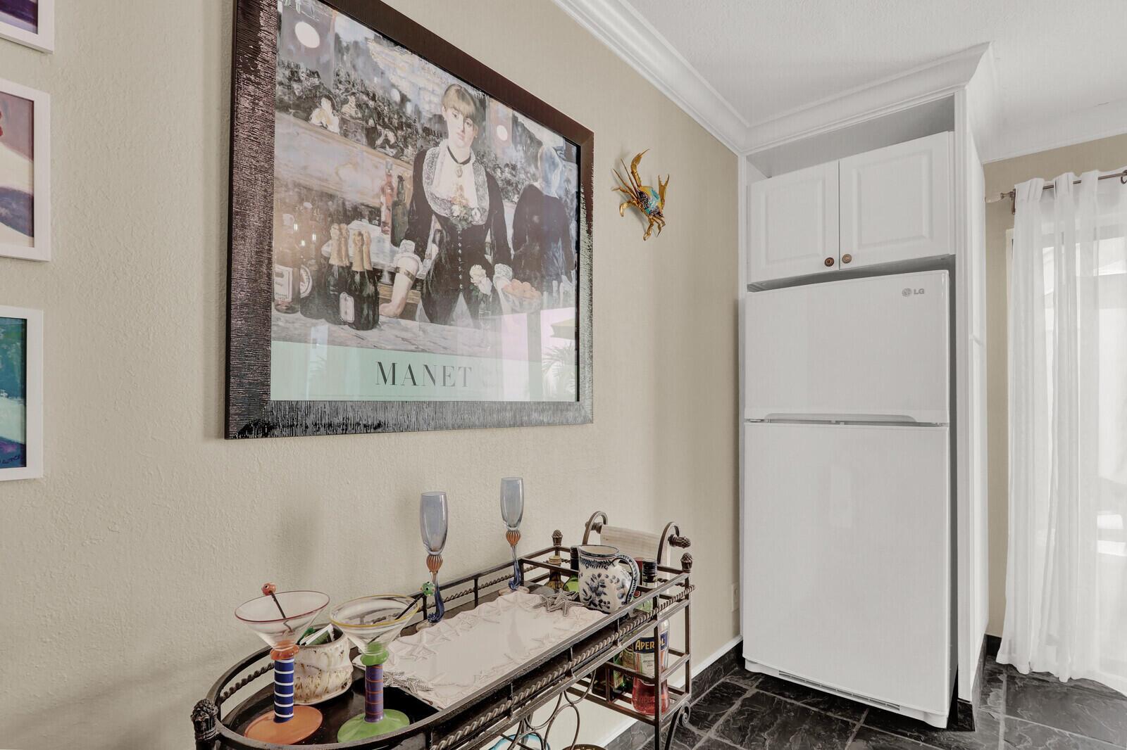 1605 S Us Highway 1 11c