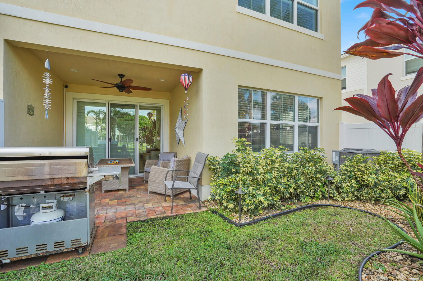 12029 Park Central, Royal Palm Beach