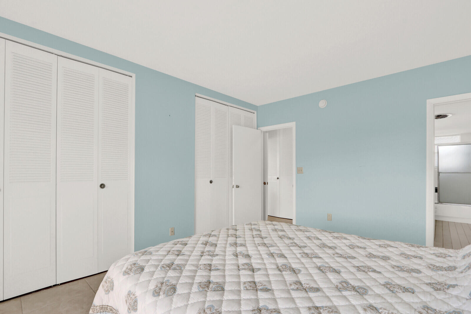 3030 S Ocean Boulevard S 332