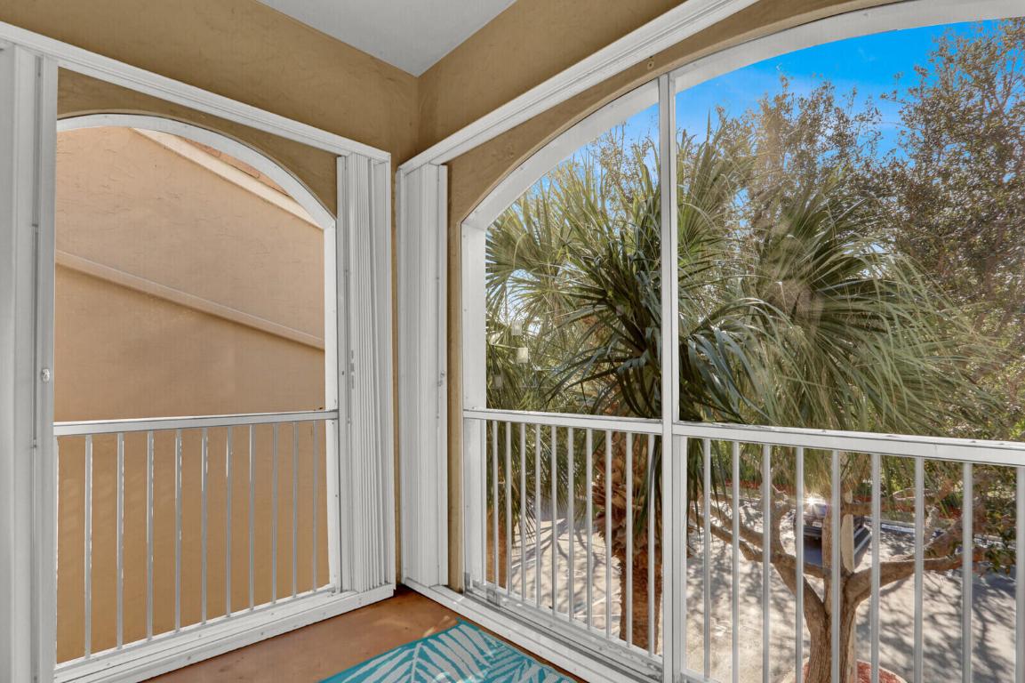 266 Village Boulevard 6303