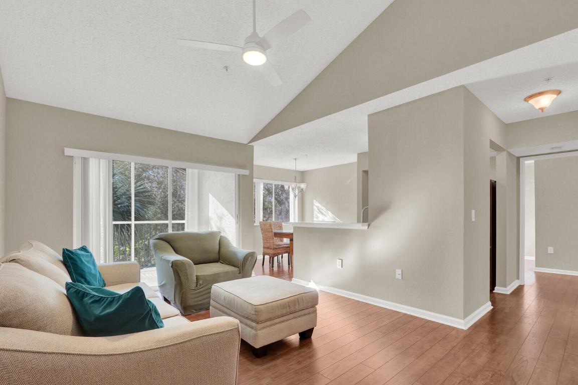 266 Village Boulevard 6303