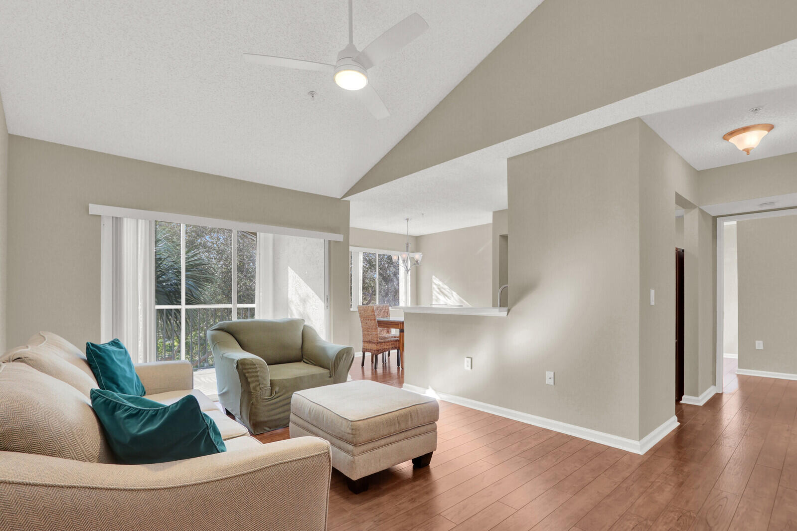 266 Village Boulevard 6303