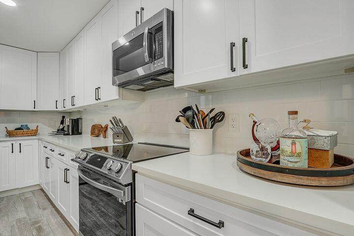 726 Ocean Dunes Circle