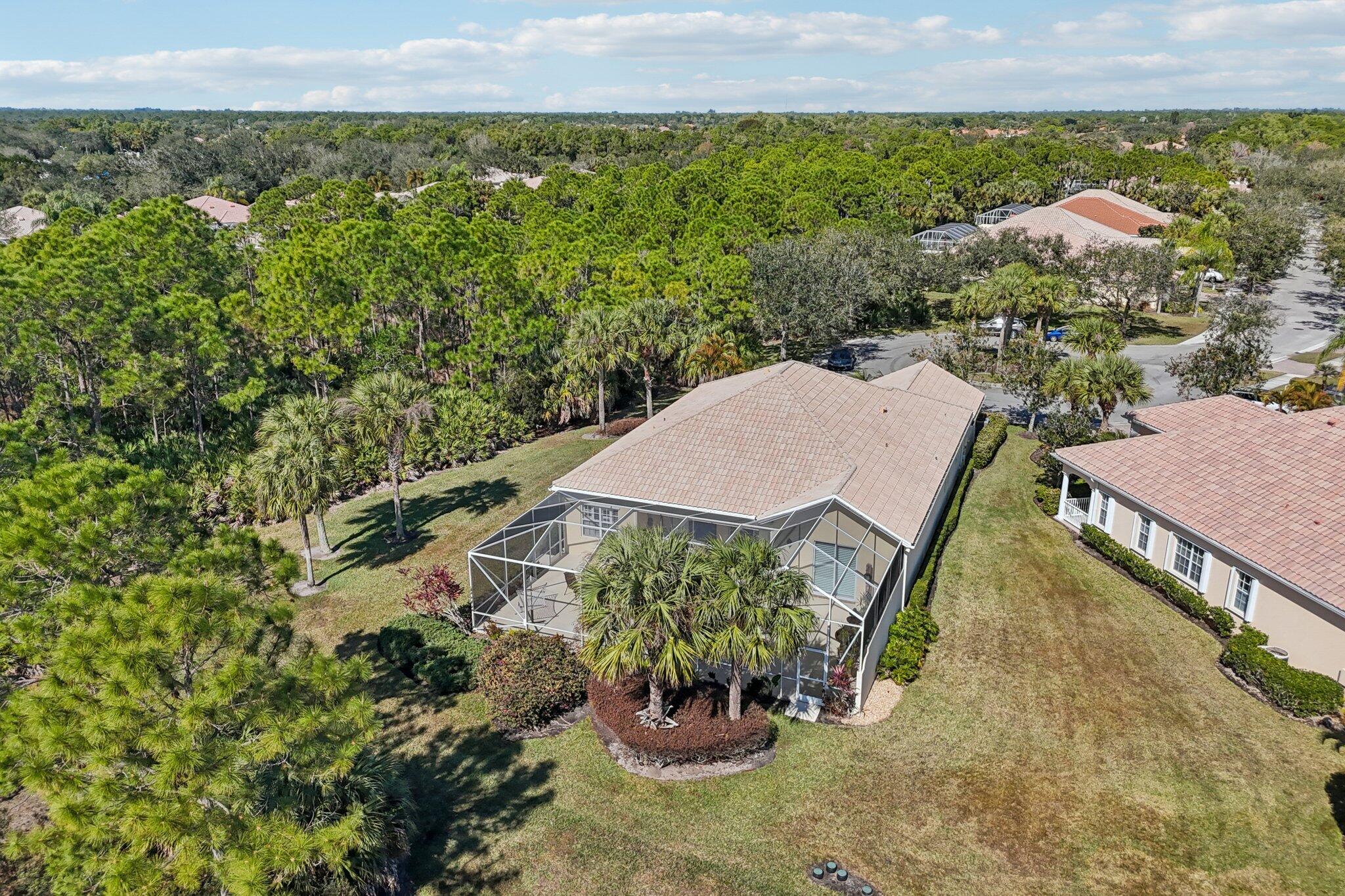 8693 SE Nicolete Lane