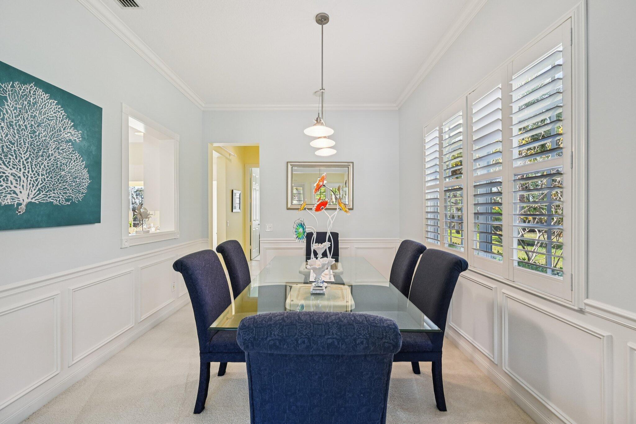 8693 SE Nicolete Lane