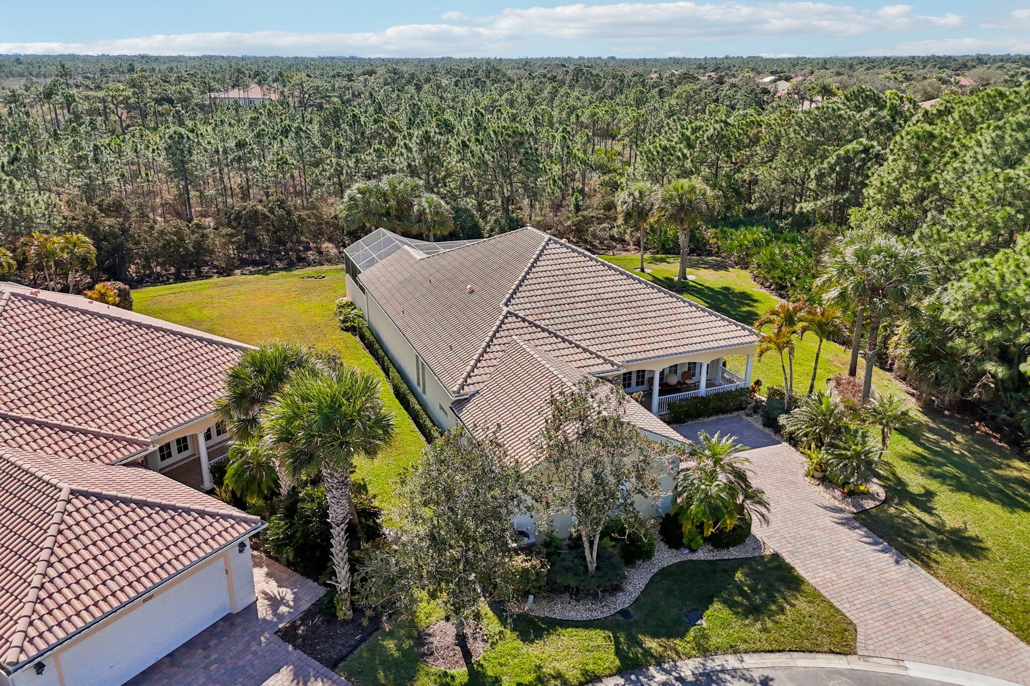 8693 SE Nicolete Lane