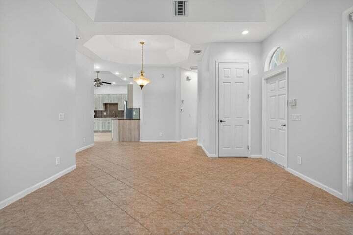 130 Mangrove Bay Way 130