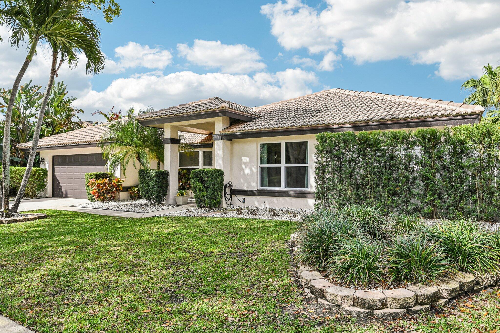 18295 Lake Bend Drive