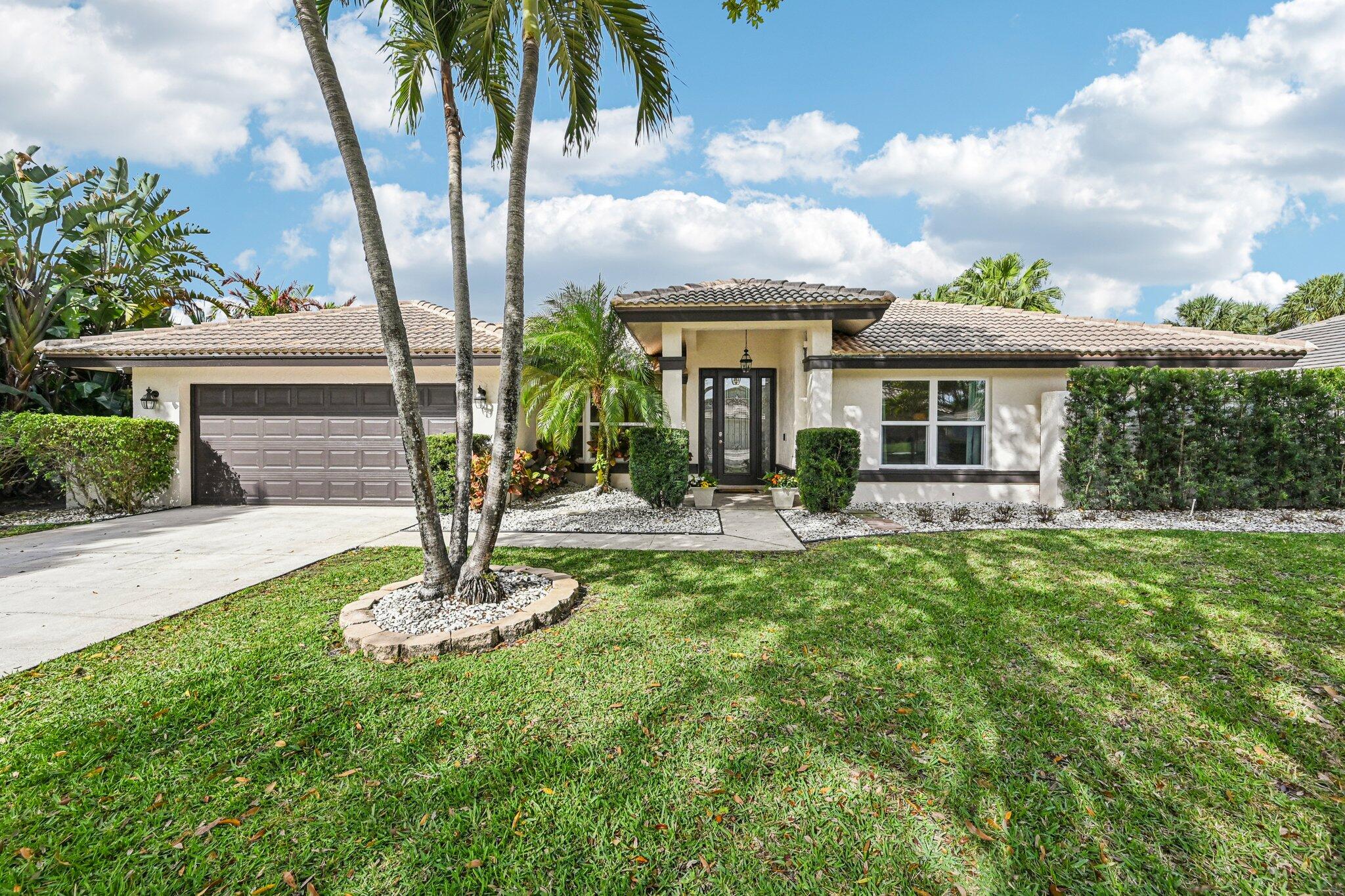 18295 Lake Bend Drive