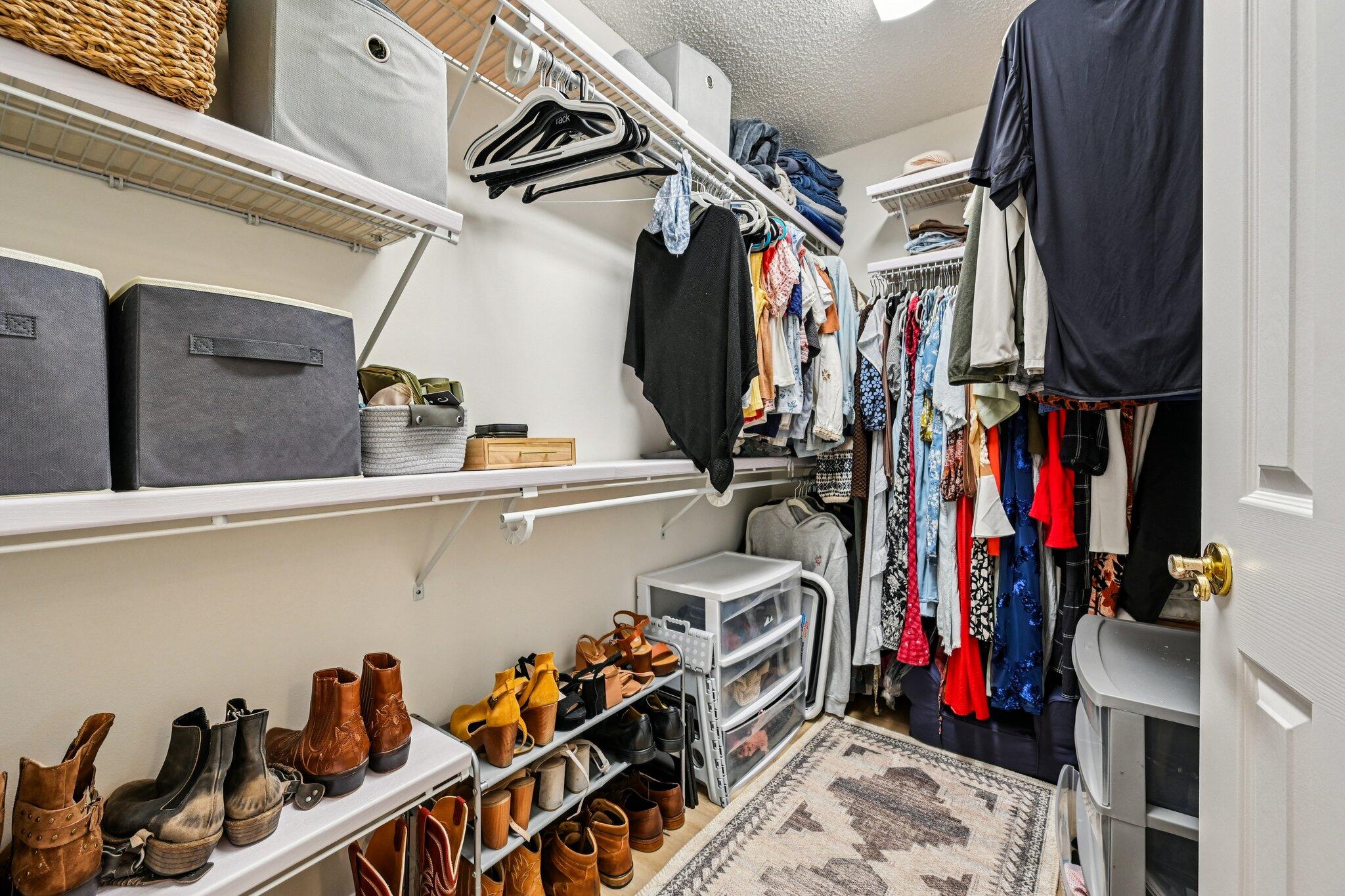 18295 Lake Bend Drive