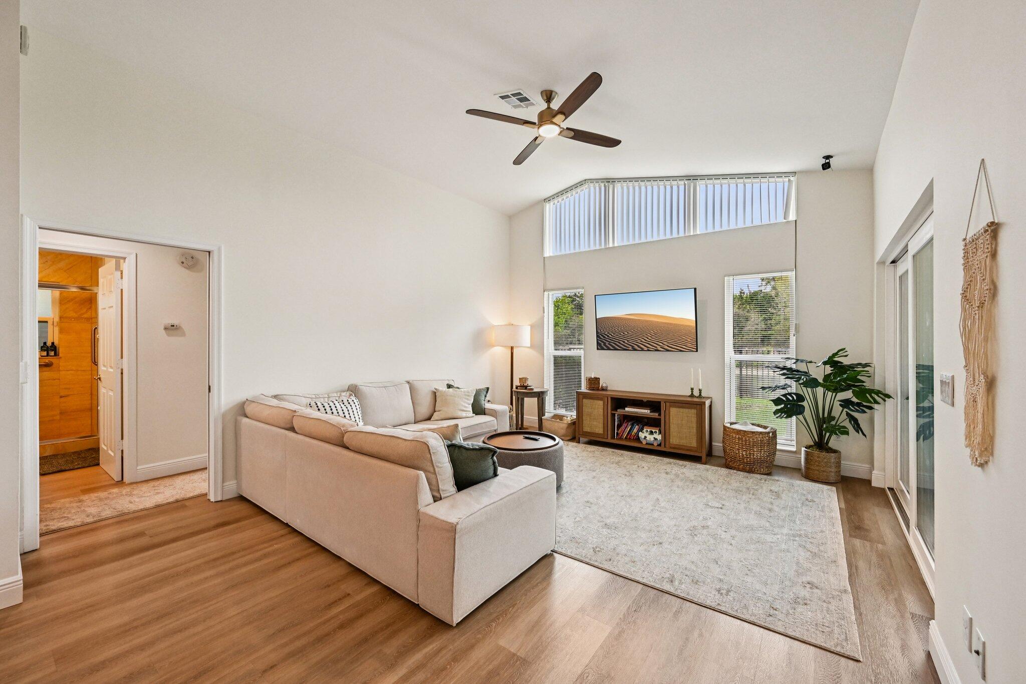 18295 Lake Bend Drive