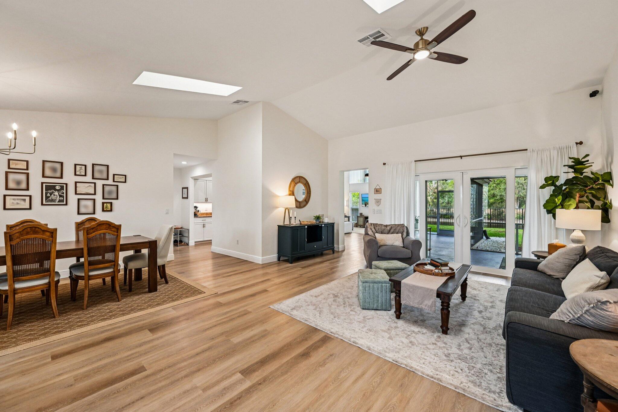 18295 Lake Bend Drive