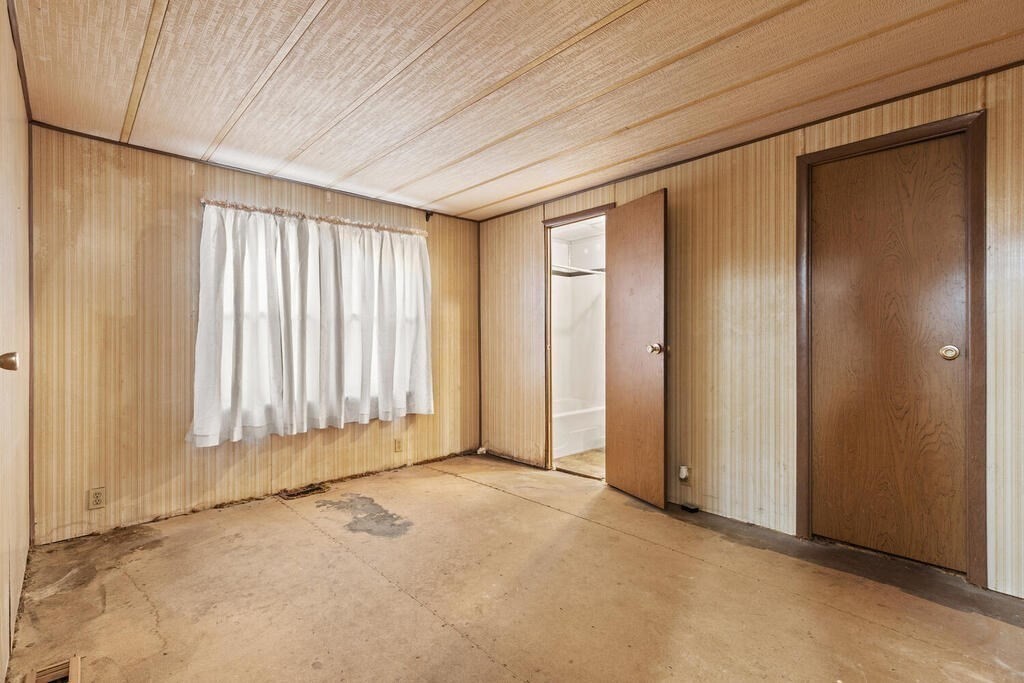 251 Newbury # 19