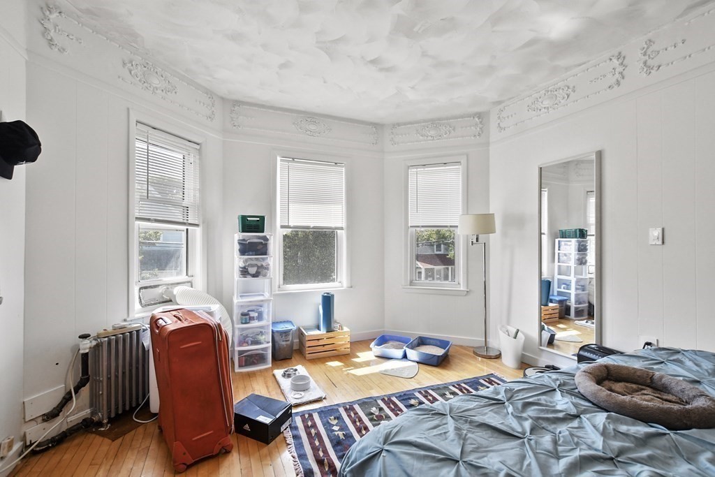 18 Grover St
