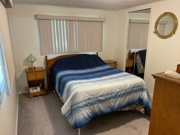 261C Newbury Street # 84C