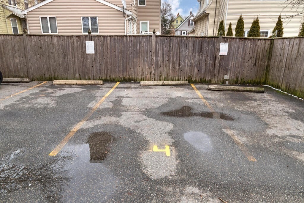 15 Ferry St # 4