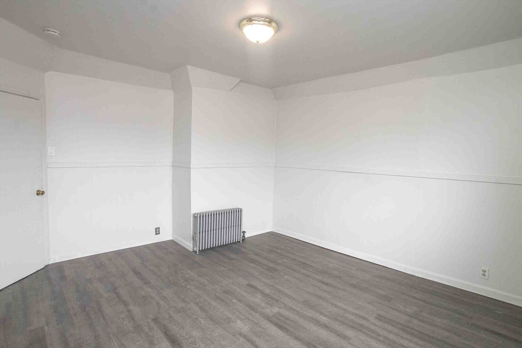 18 Grover St. # 2