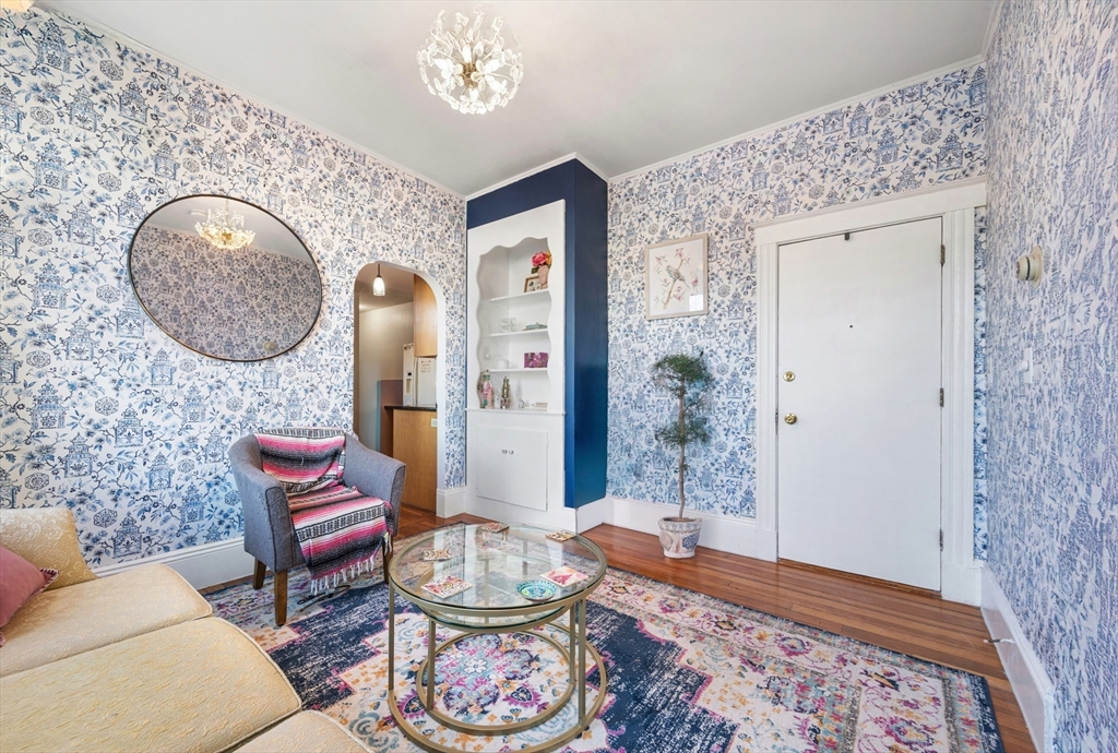 18 Leavitt St # 2