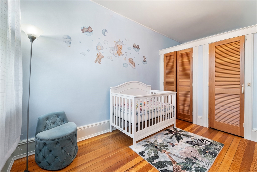 18 Leavitt St # 2