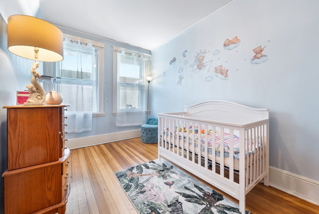 18 Leavitt St # 2