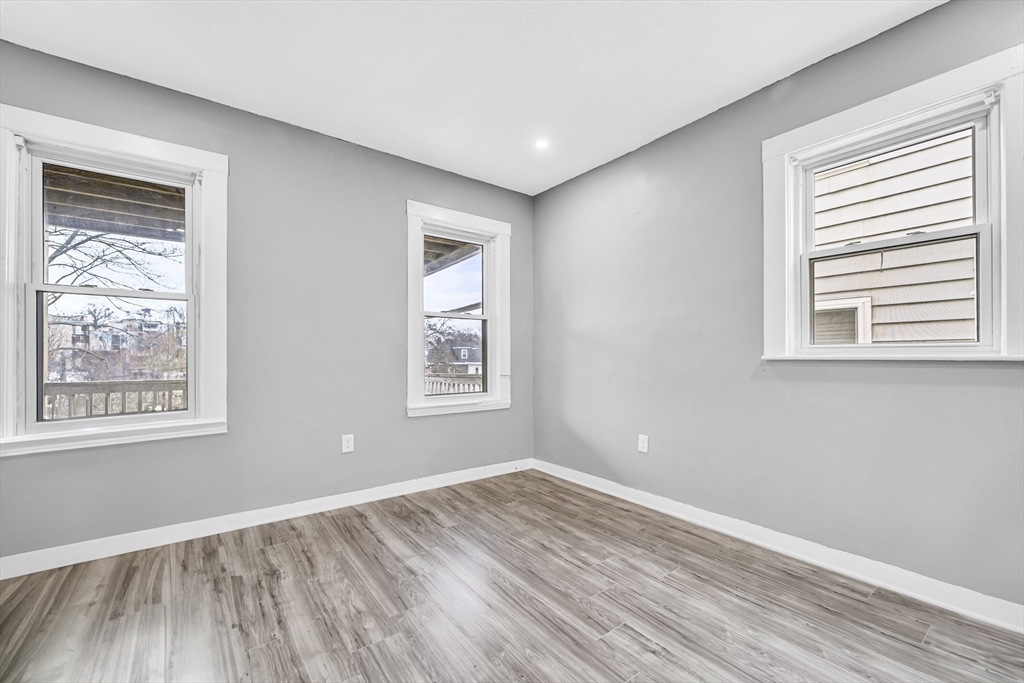 64 Topliff St # 2