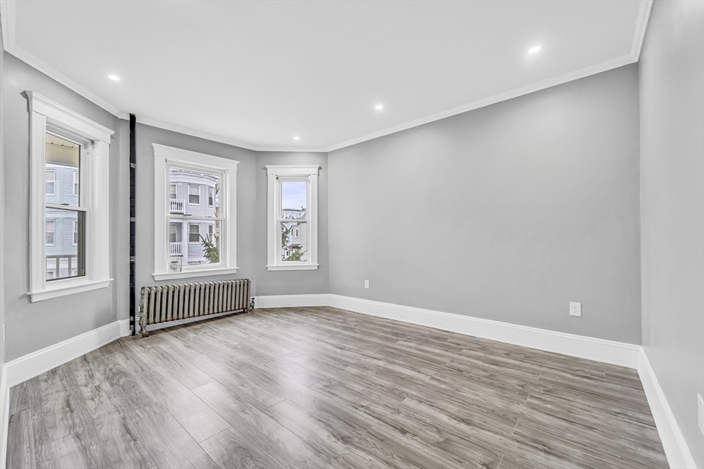 64 Topliff St # 2