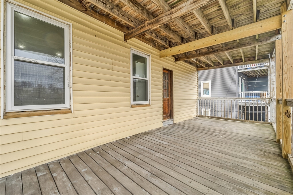 64 Topliff St # 2