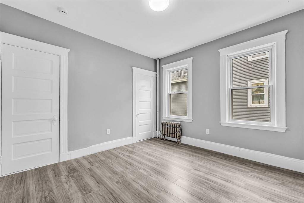 64 Topliff St # 2