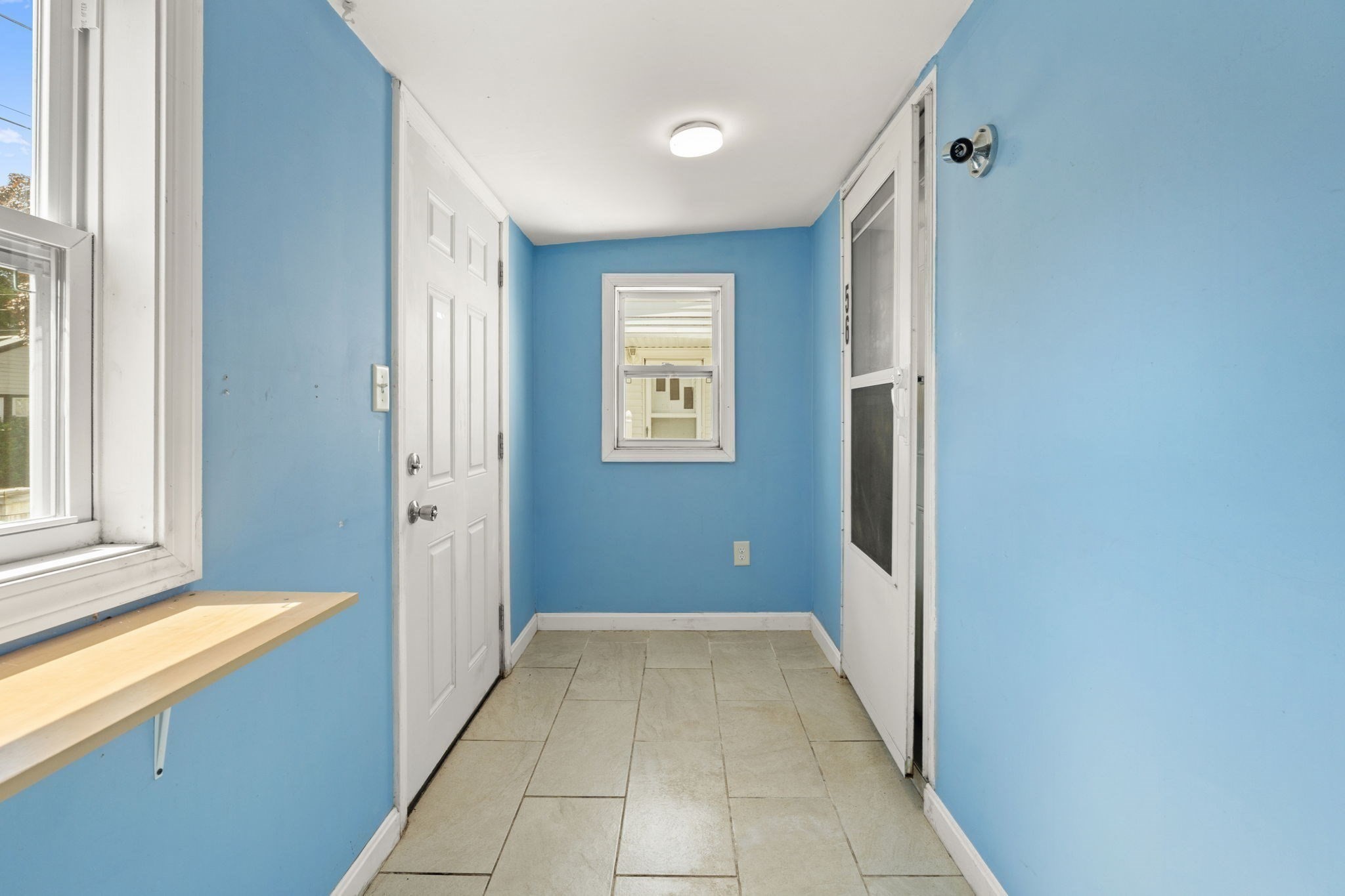 685 Broadway # 56