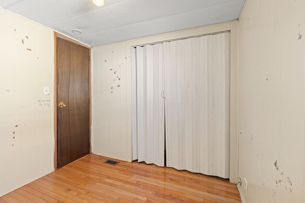 685 Broadway # 56