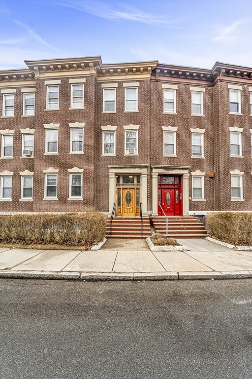 86 Winthrop St # 1
