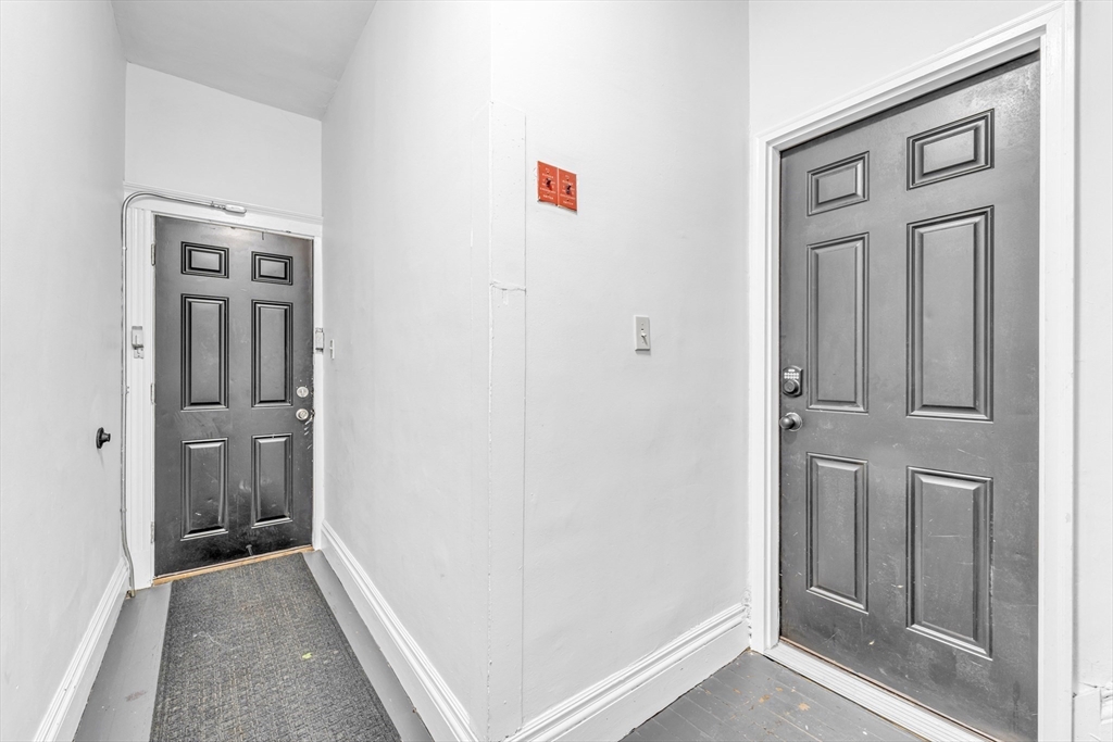 86 Winthrop St # 1