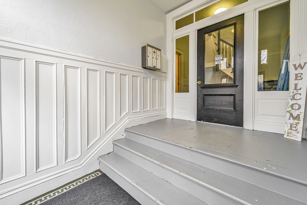 86 Winthrop St # 1