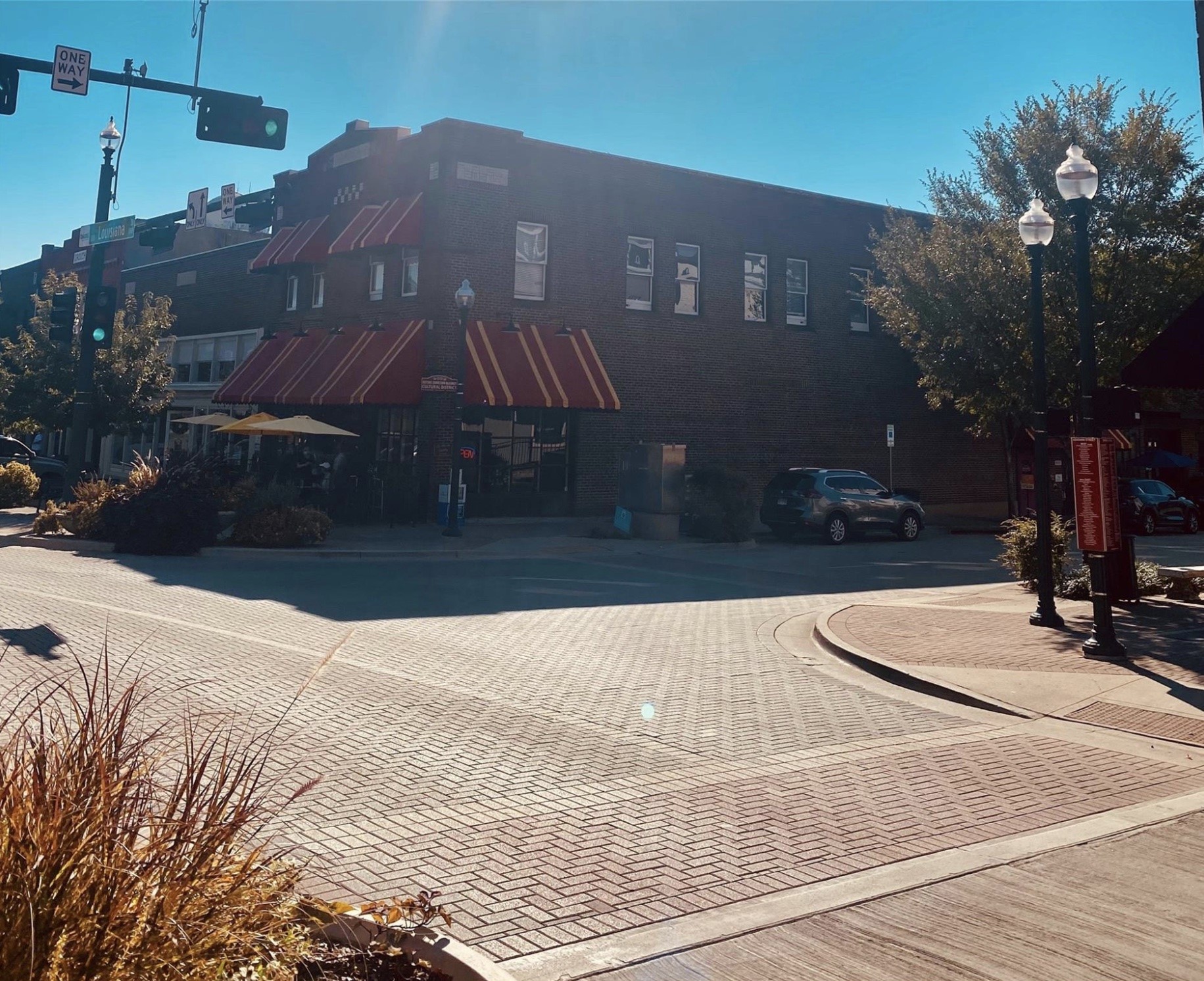 100 E Louisiana Street 1