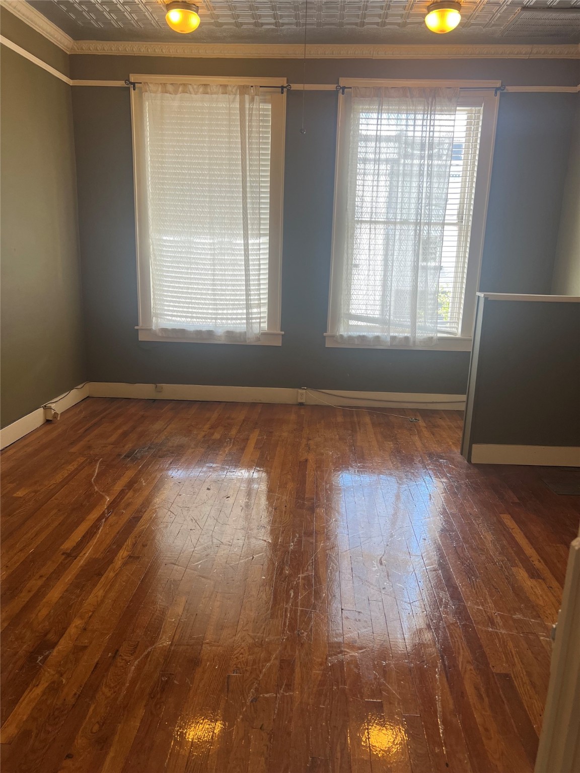 100 E Louisiana Street 7