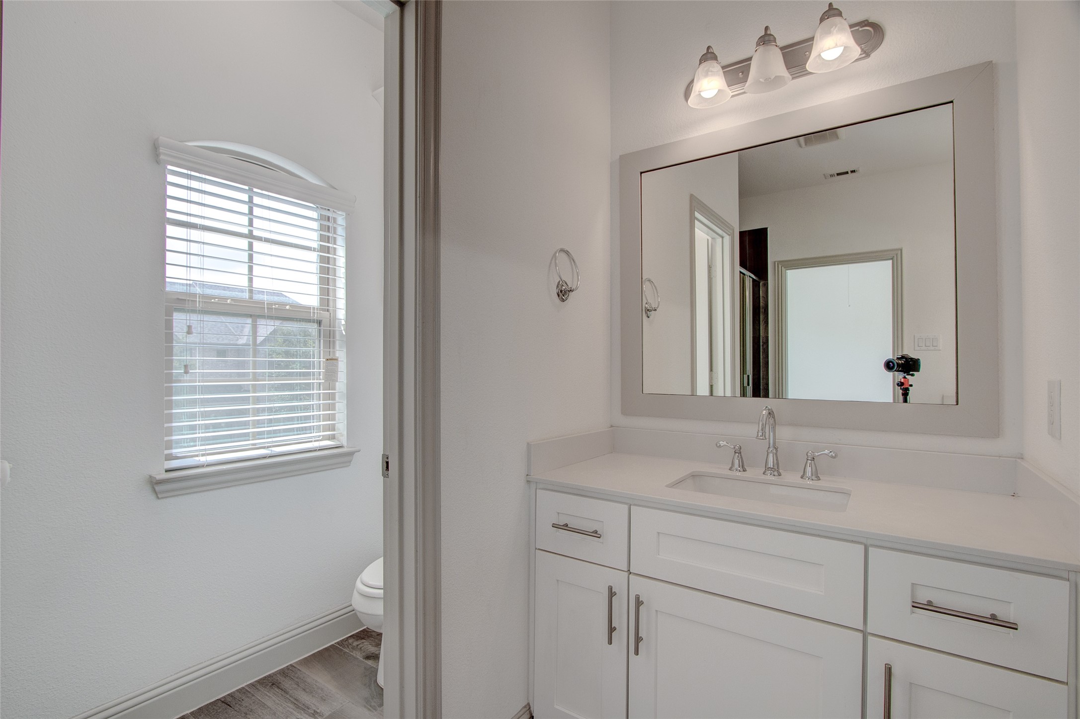 6147 Rainbow Valley Place