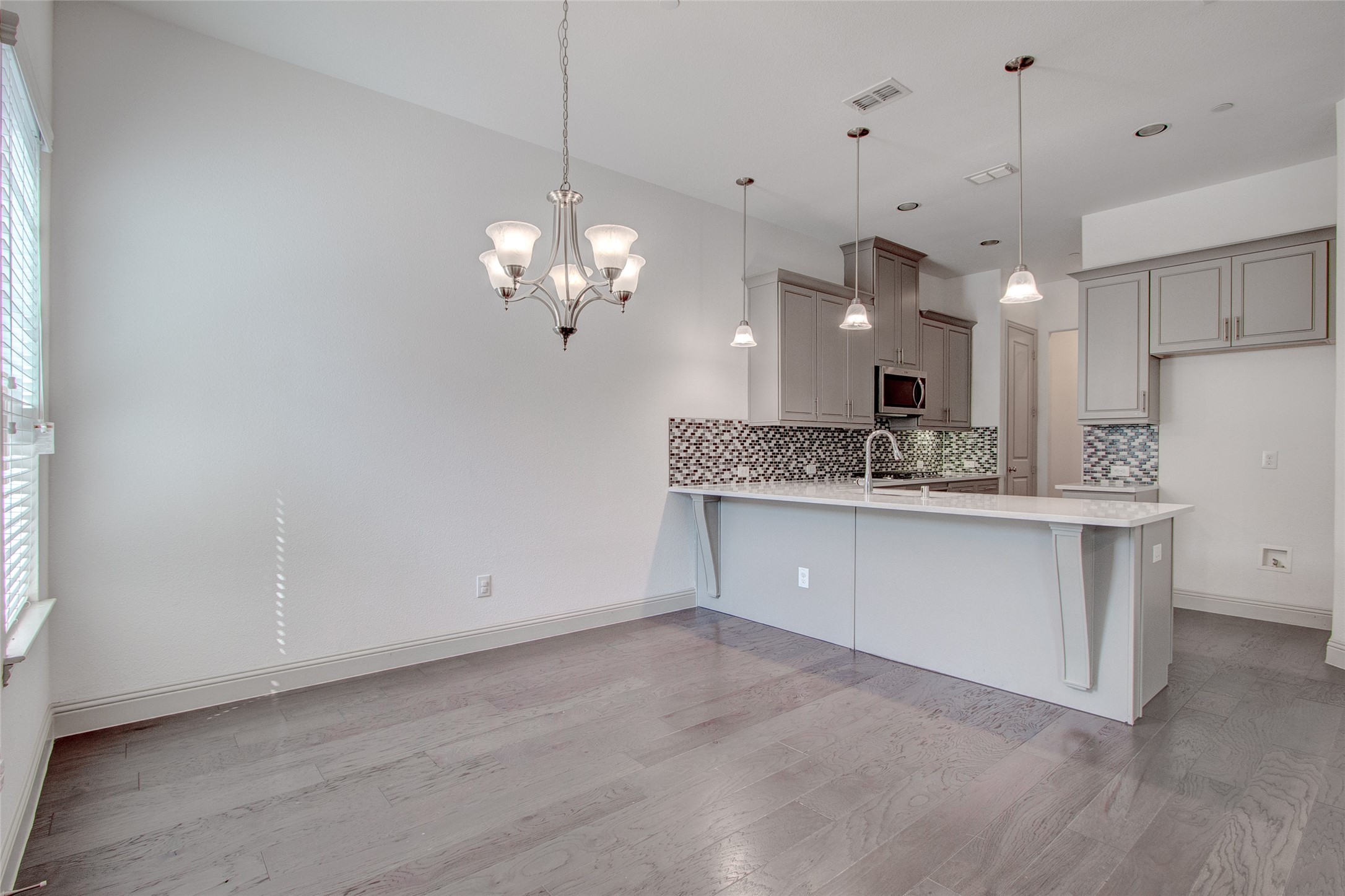 6147 Rainbow Valley Place