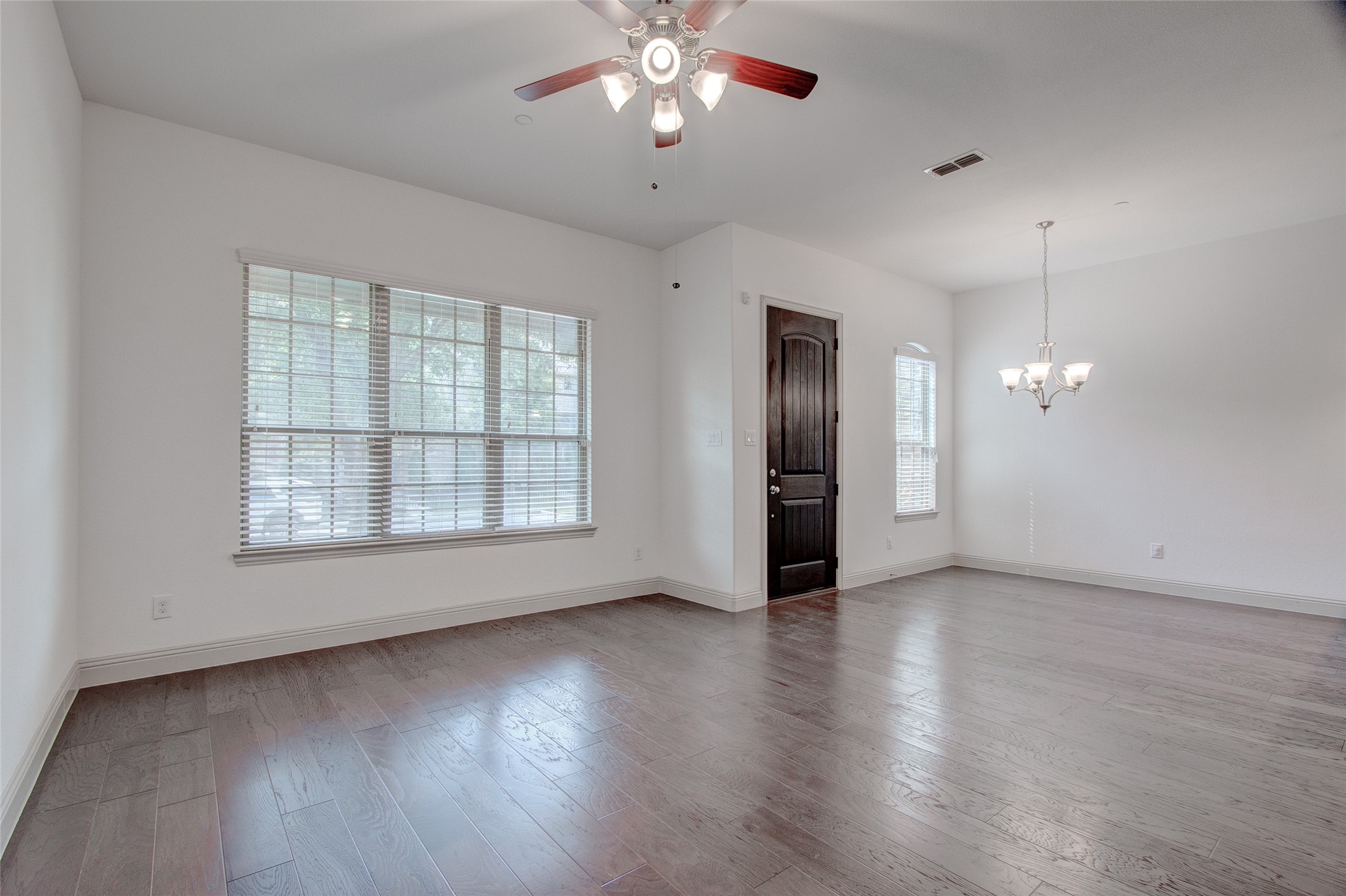 6147 Rainbow Valley Place