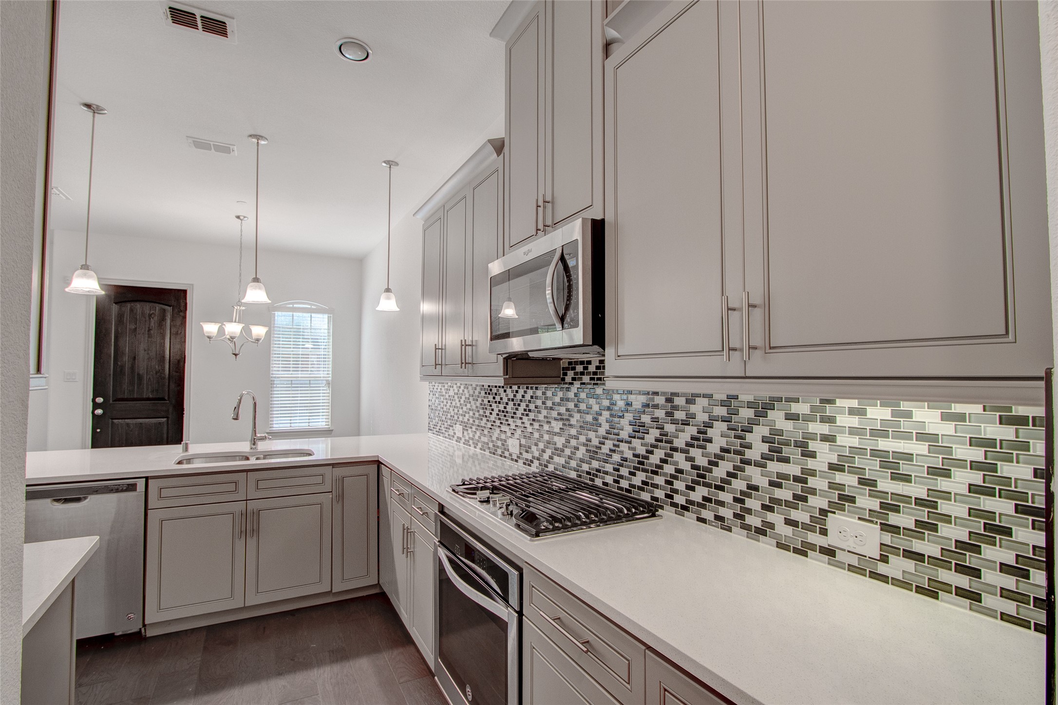 6147 Rainbow Valley Place