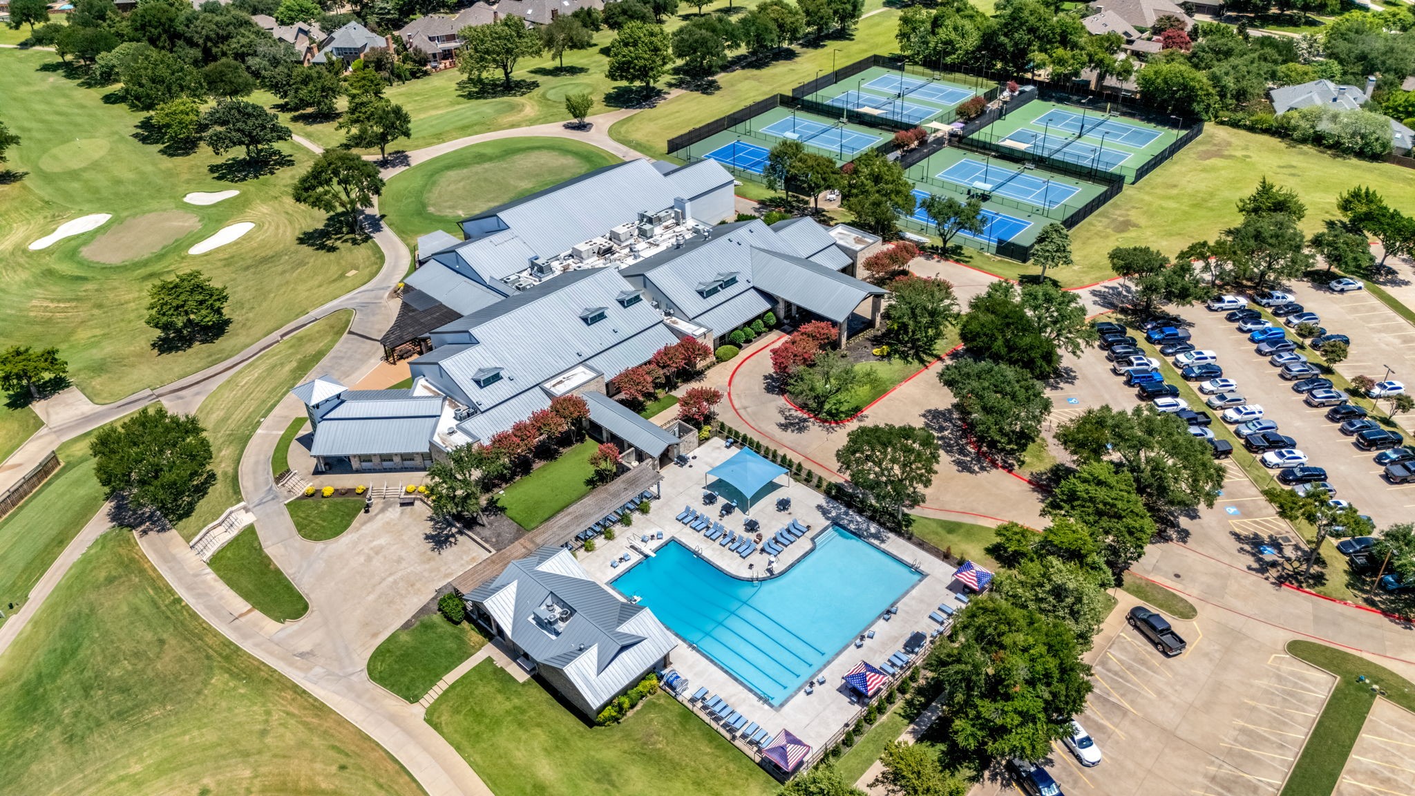 2407 Forest Court